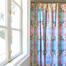 Load image into Gallery viewer, Laura Park Scalloped Shower Curtain