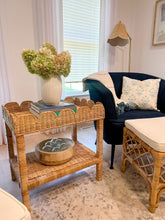 Load image into Gallery viewer, Scalloped Side Table