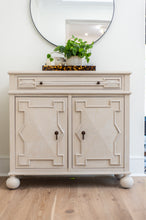 Load image into Gallery viewer, VIDA Acrylic Tortoise XL with Handles