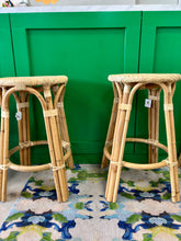 Load image into Gallery viewer, Vale Backless Counter Height Bar Stool - Natural