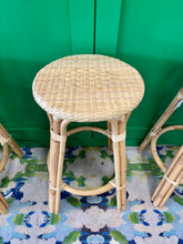 Load image into Gallery viewer, Vale Backless Counter Height Bar Stool - Natural