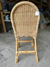 Load image into Gallery viewer, Dunlin Scalloped Counter Height Bar Stool