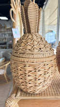 Load image into Gallery viewer, Rattan Pineapple - multiple sizes