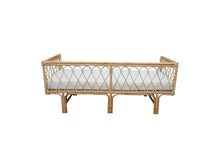 Load image into Gallery viewer, Kingston Daybed