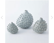 Load image into Gallery viewer, Blue/Green Sea Coral Vase - Medium