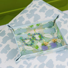 Load image into Gallery viewer, Snap Trays by Laura Park
