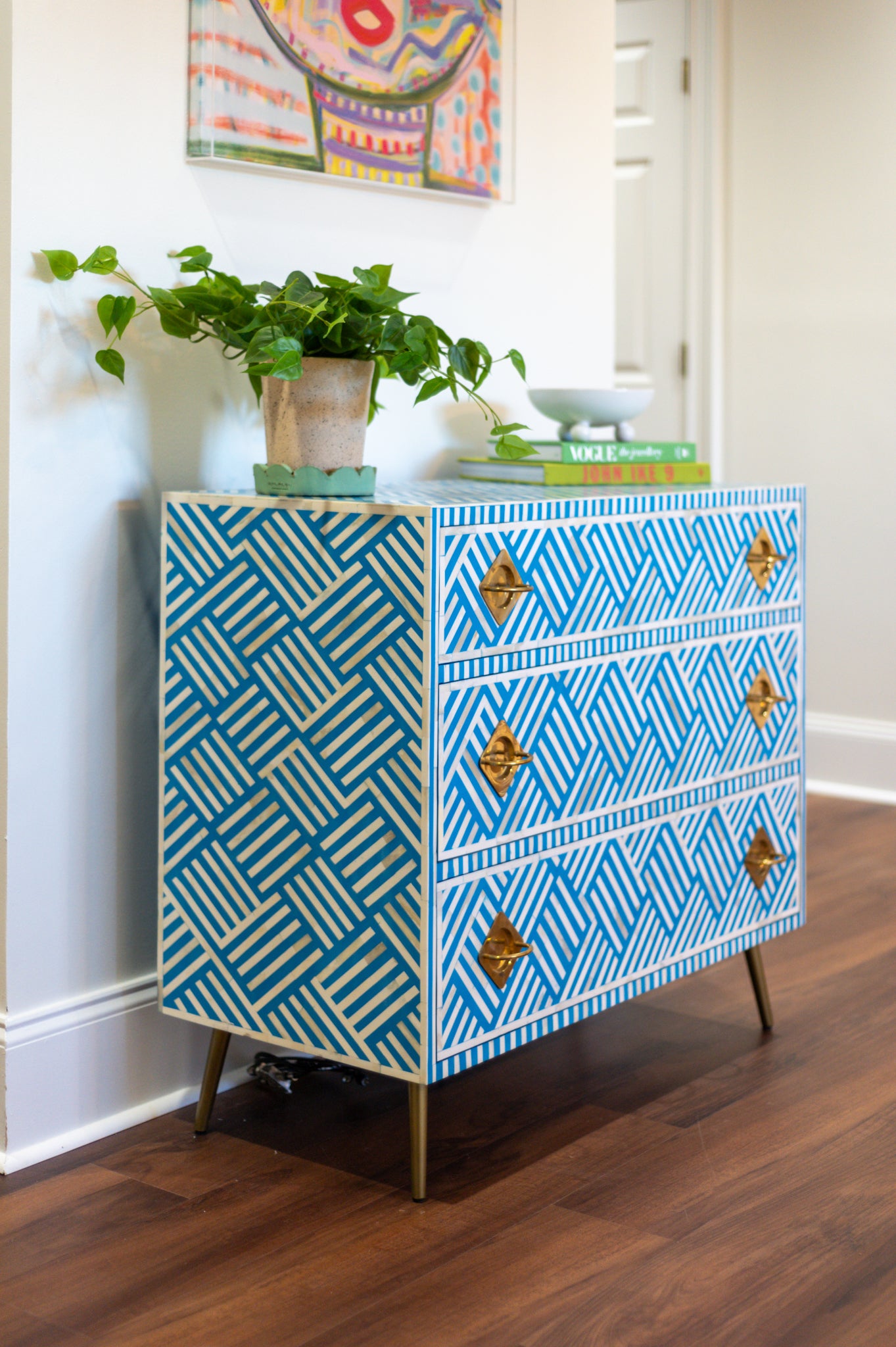 Blue/White Bone Inlay 3-Drawer Dresser/Bedside Table