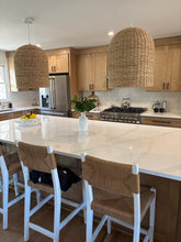 Load image into Gallery viewer, Abacos Rattan Pendant
