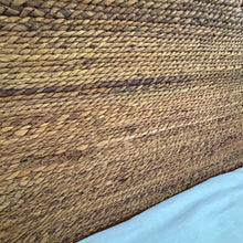 Load image into Gallery viewer, Sienna Bed - King
