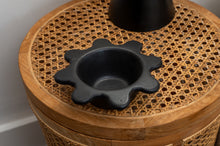Load image into Gallery viewer, Matte Black Flower Shaped Bowl
