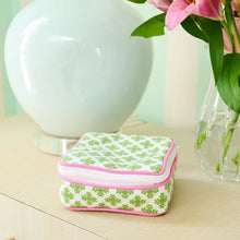 Load image into Gallery viewer, Brushstrokes Green Jewelry Case
