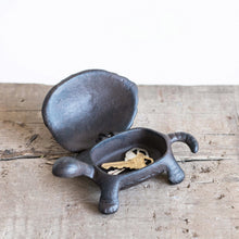 Load image into Gallery viewer, Decorative Cast Iron Turtle Key Box
