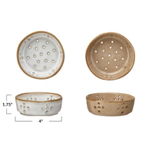 Load image into Gallery viewer, Stoneware Berry Bowl, 2 Colors
