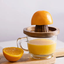 Load image into Gallery viewer, Wood Juicer with Glass Cup
