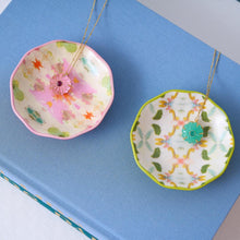 Load image into Gallery viewer, Dogwood Ceramic Ring Dish
