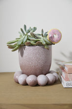 Load image into Gallery viewer, Pearl Pot with Saucer

