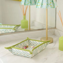 Load image into Gallery viewer, Petite Frond Blue Snap Tray
